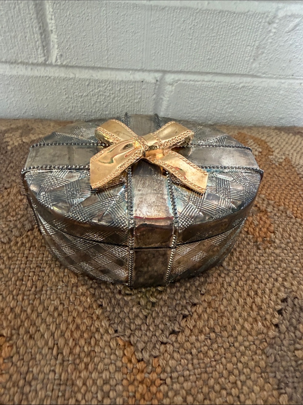 Vintage silver plate, bow jewelry box